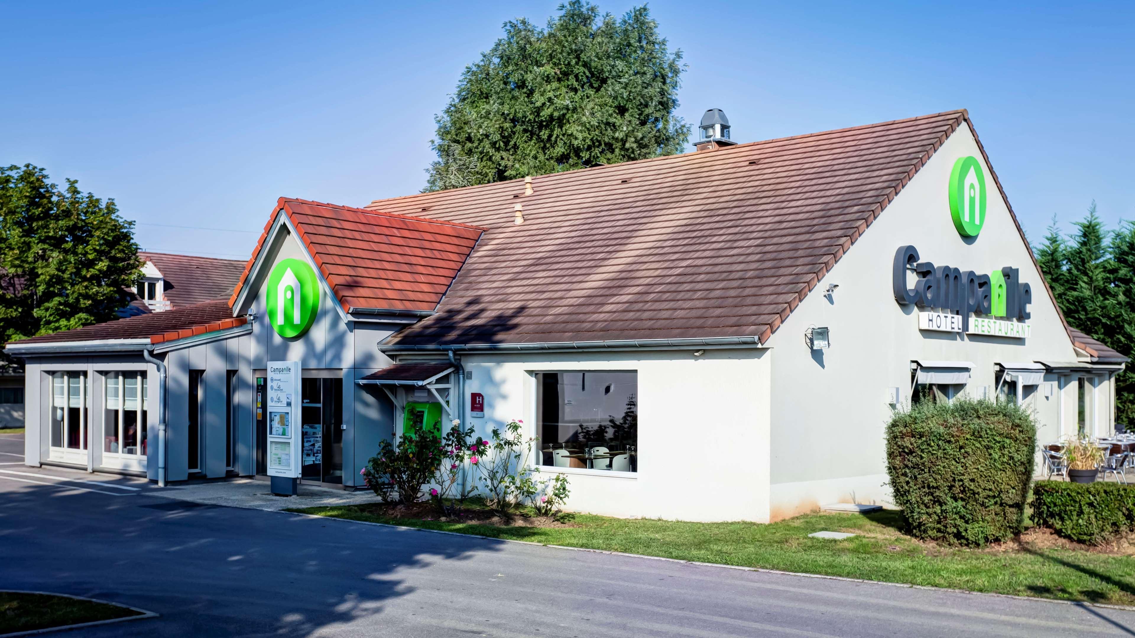 Hotel Campanile Evry Ouest - Corbeil Essonnes Exterior foto